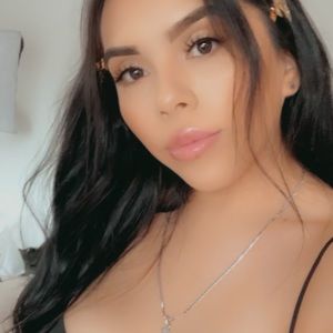 Meet your Posher, Alejandra